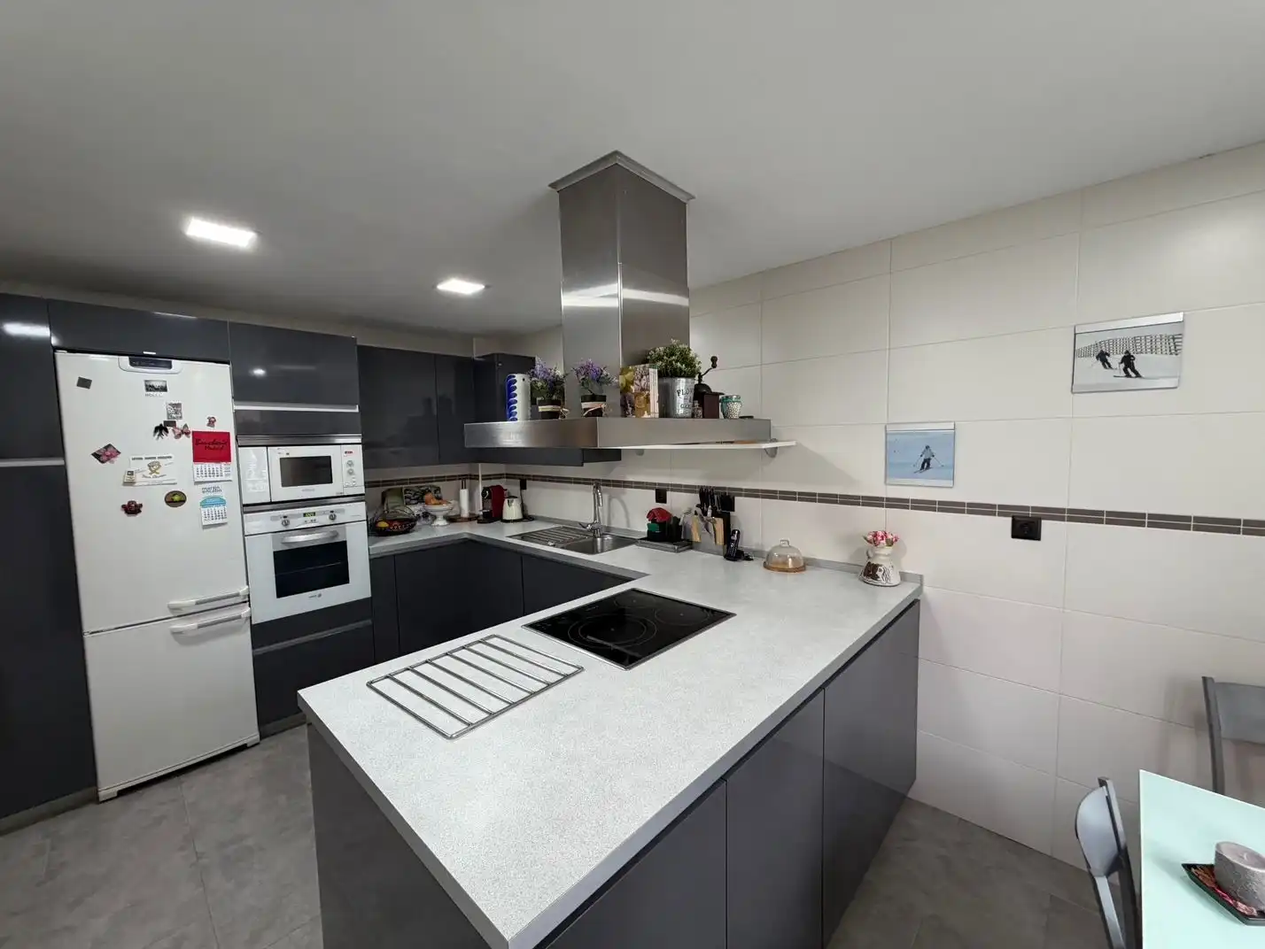 Cocina de Casa adosada en venta en Fuenlabrada con Aire acondicionado, Calefacción y Trastero