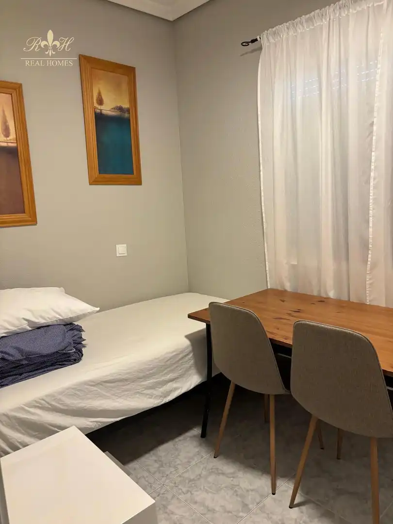 Bedroom of Detached homes for sale in L'Alfàs del Pi  with Air Conditioner, Heating and Swimming Pool