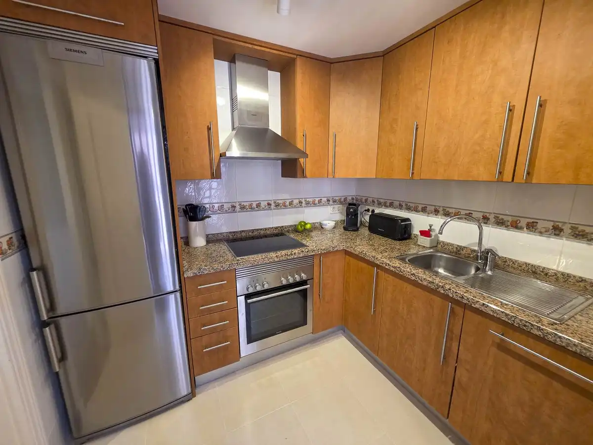 Appartement compact à vendre à San Luis de Sabinillas, imagen 3