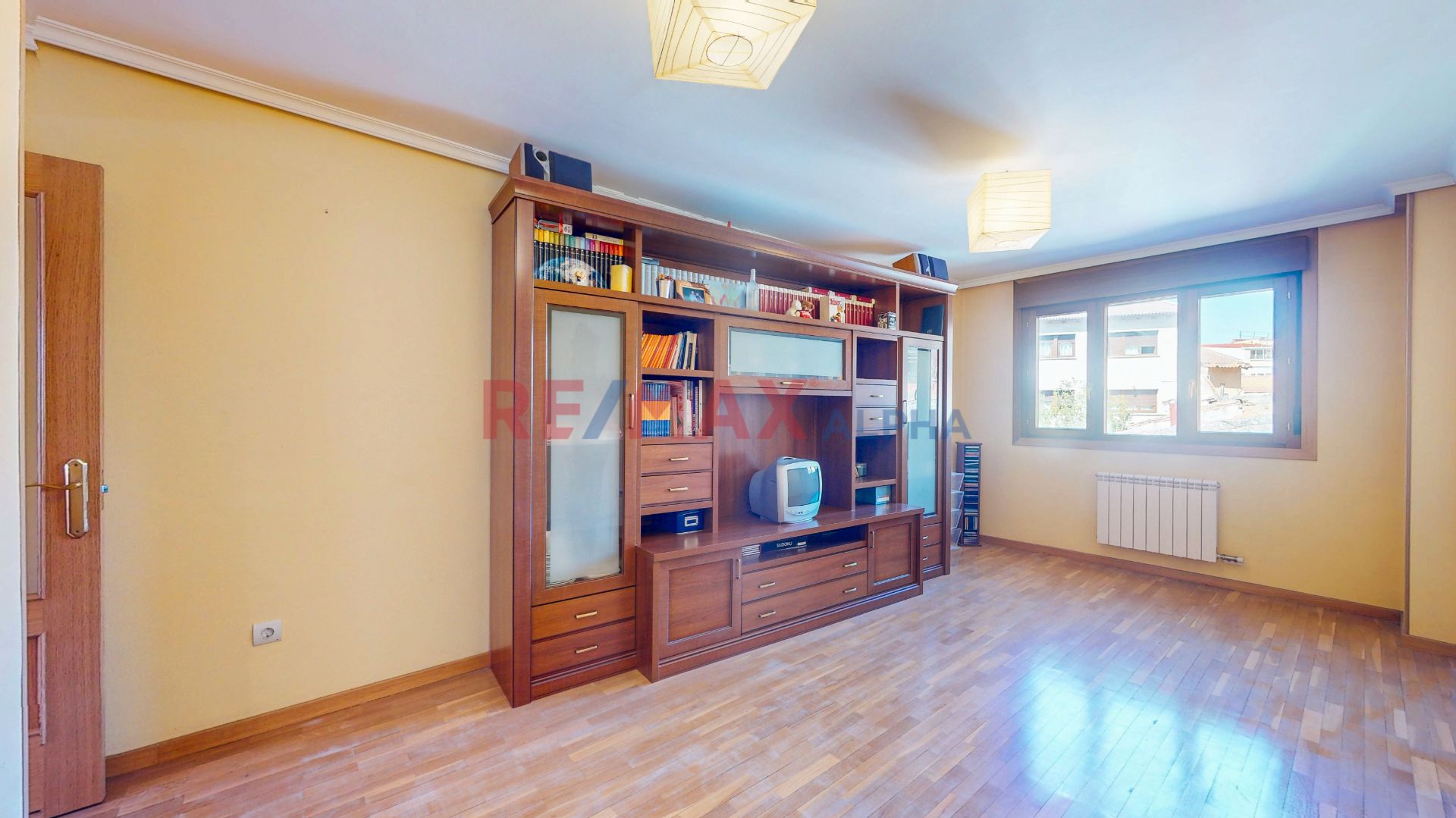 Bedroom of Flat for sale in Zaratán  with Heating, Parquet flooring and Storage room