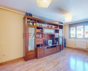 Bedroom of Flat for sale in Zaratán  with Heating, Parquet flooring and Storage room