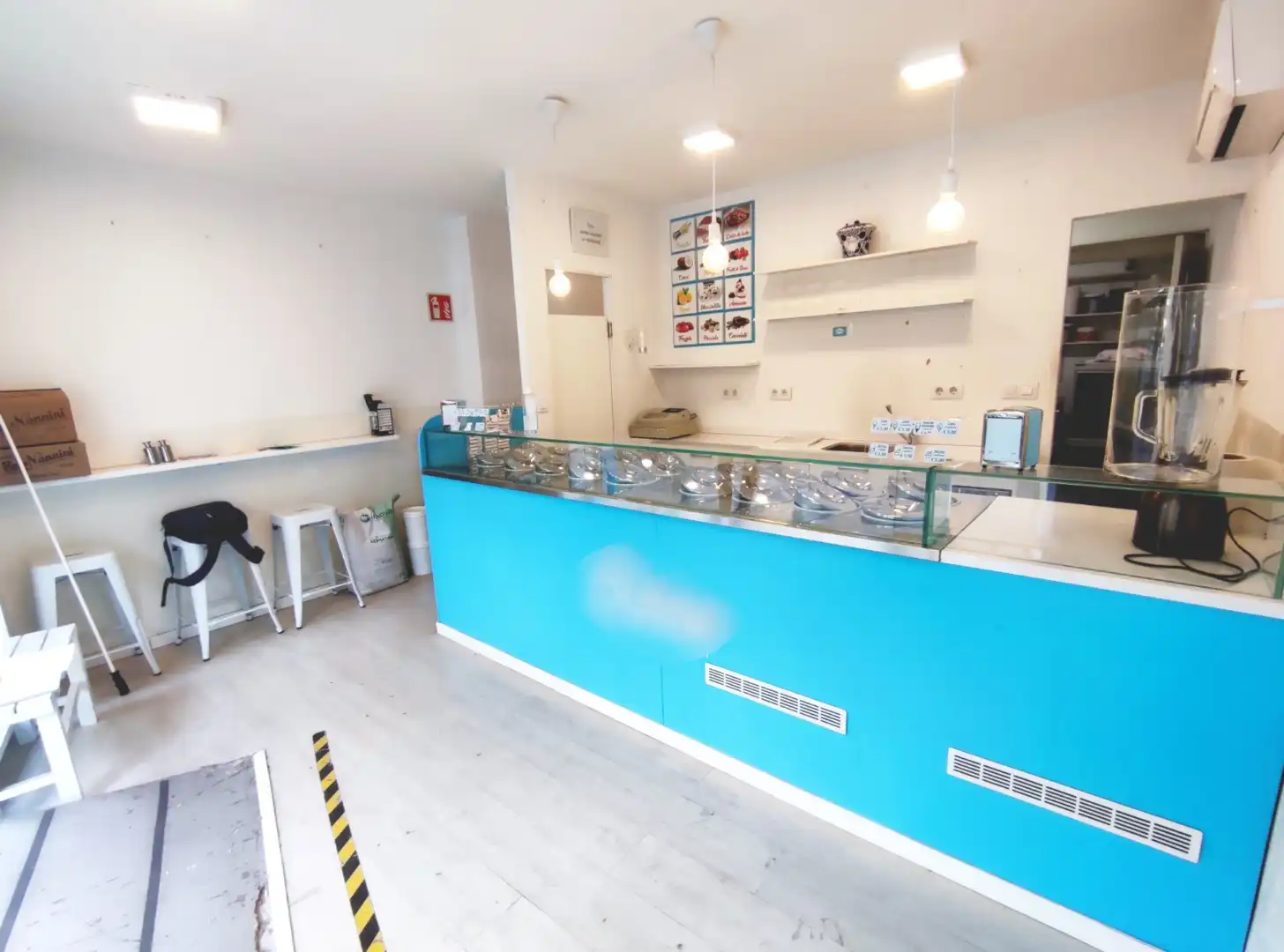 Cocina de Local en traspaso en Barcelona con Aire acondicionado y Amueblado