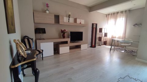 Foto 3 de Piso de alquiler en Juan de Garay Kalea, Iralabarri, Bilbao