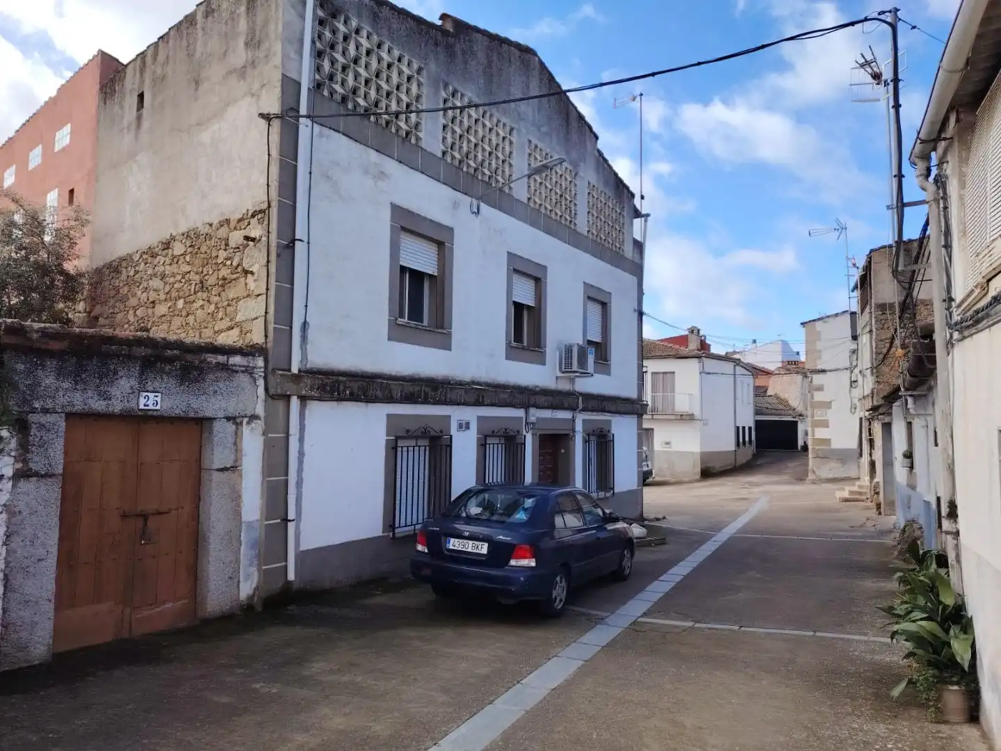 House for sale in Cristibenditu 27