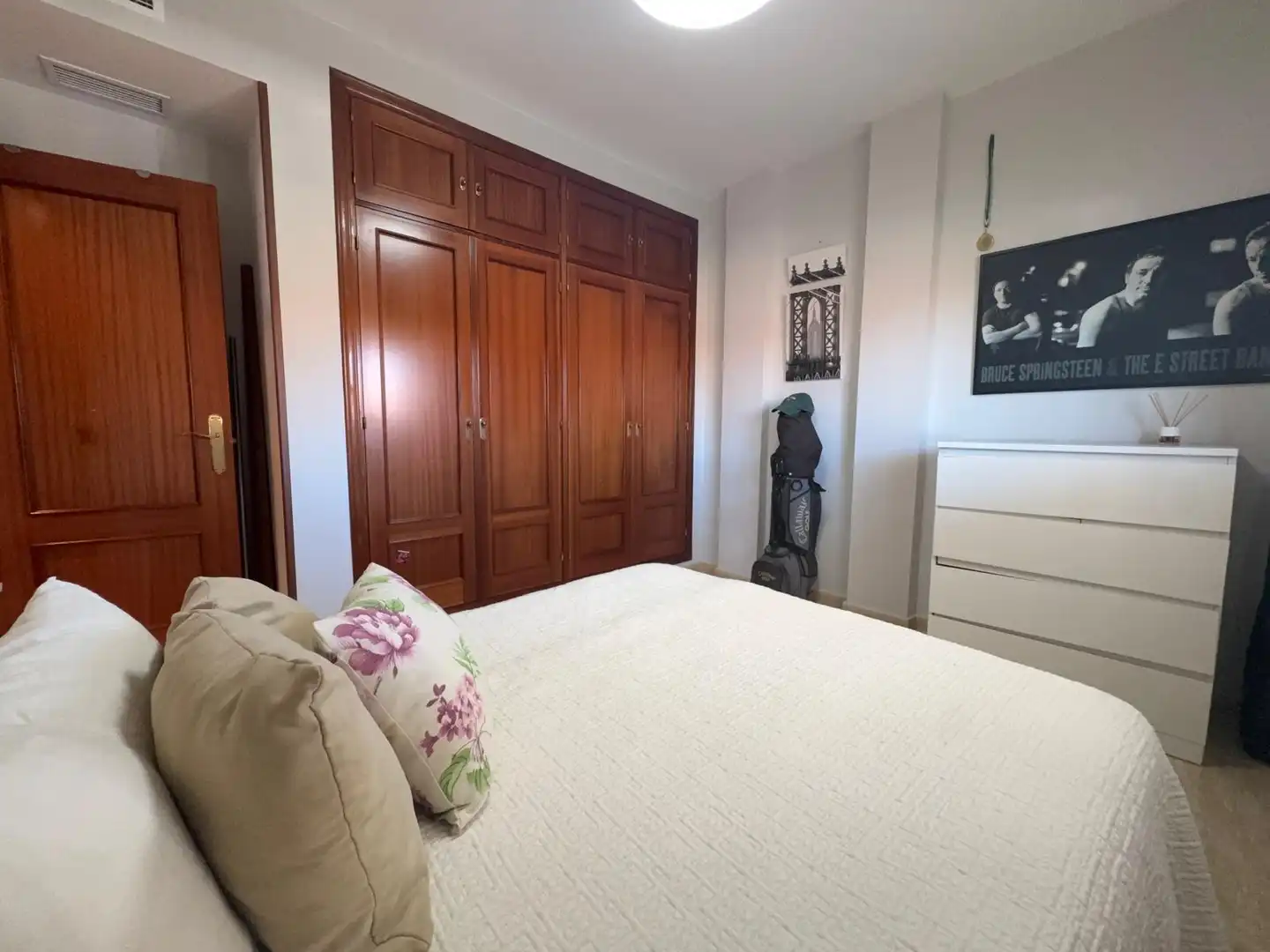Habitación de Ático en venta en Marbella con Calefacción, Terraza y Amueblado