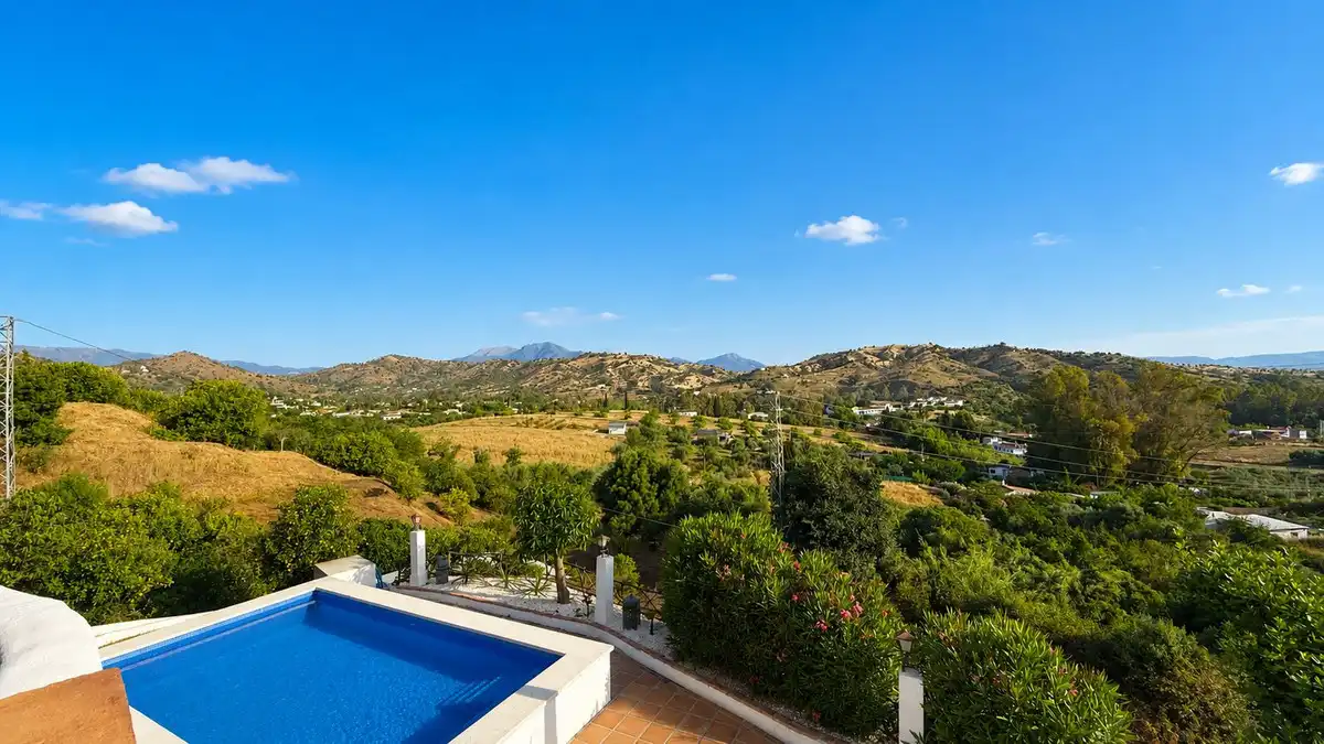 Casa rústica amb piscina en venda a Coín, imagen 3