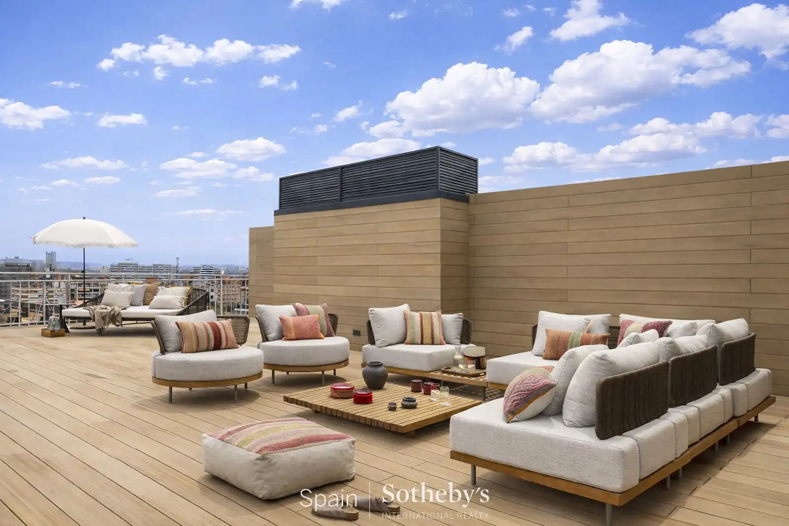 Terrace of Attic for sale in Madrid  with Air Conditioner, Terrace and Storage room
