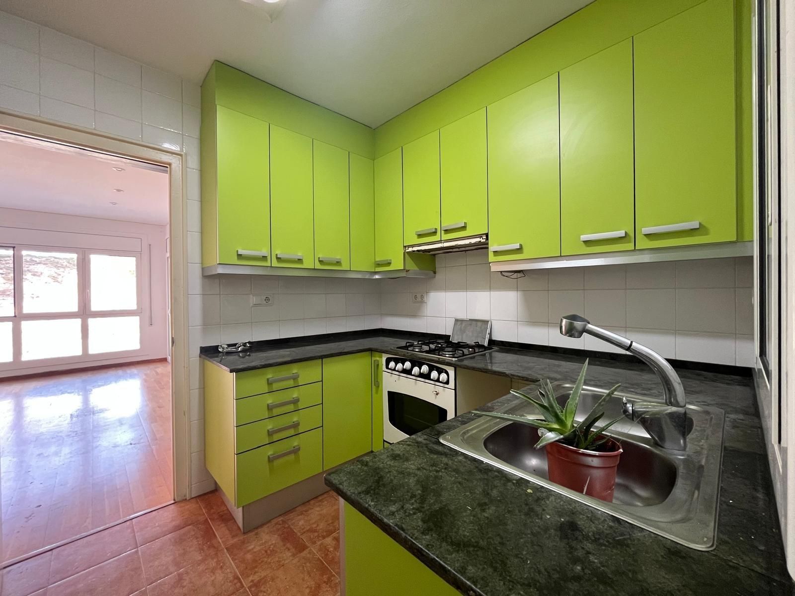 Kitchen of Flat for sale in Igualada  with Heating, Parquet flooring and Terrace