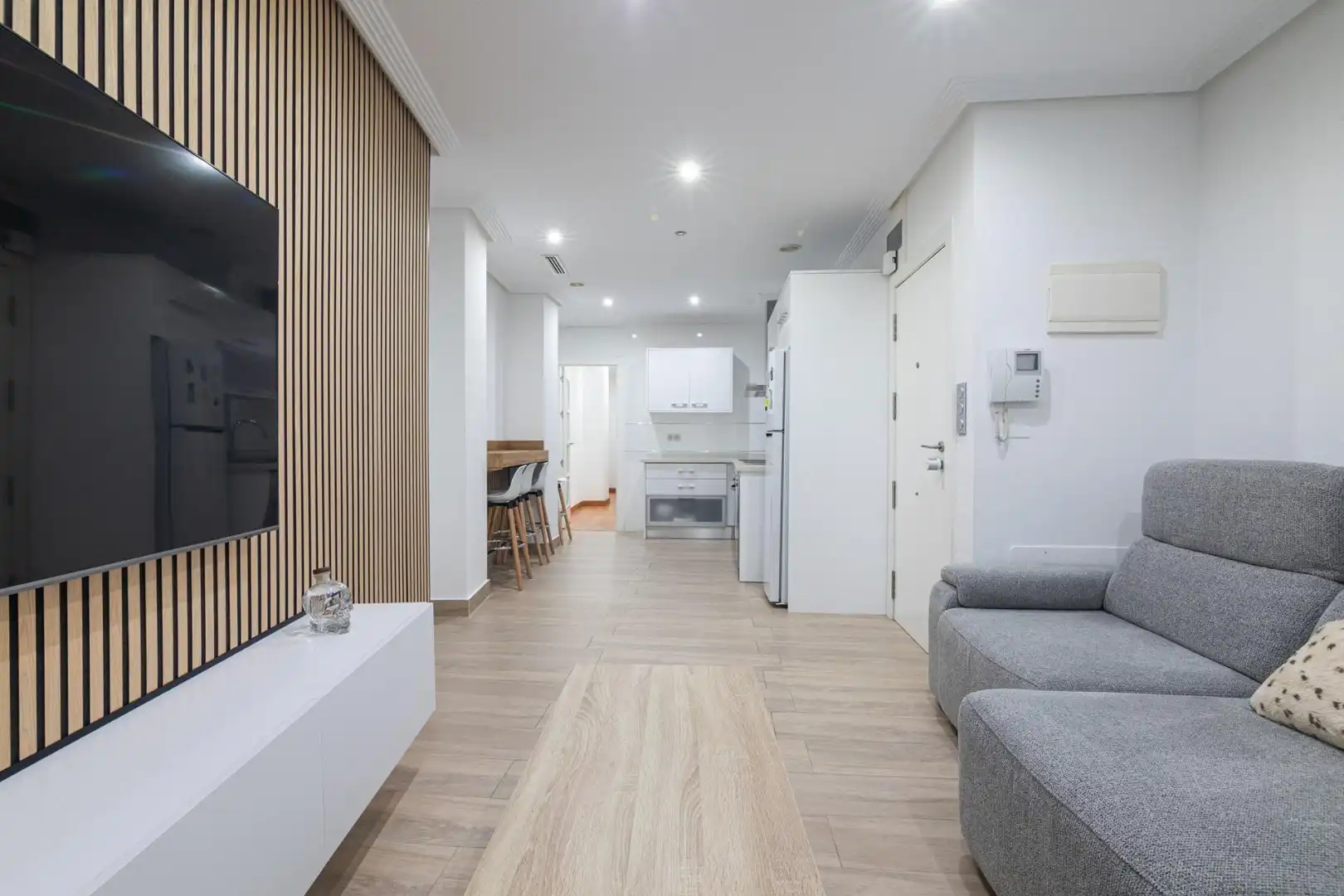 Flat for sale in Elche / Elx  with Air Conditioner and Furnished