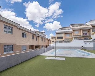 Exterior view of Single-family semi-detached for sale in  Granada Capital  with Heating, Terrace and Storage room