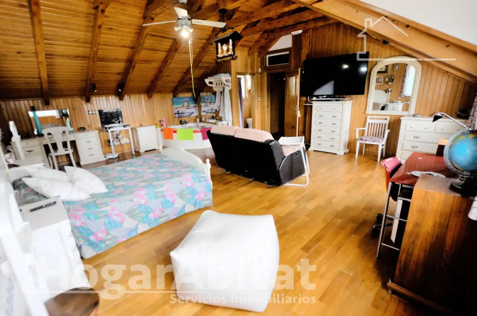 Habitación de Casa o chalet en venta en Montserrat con Aire acondicionado, Calefacción y Jardín privado