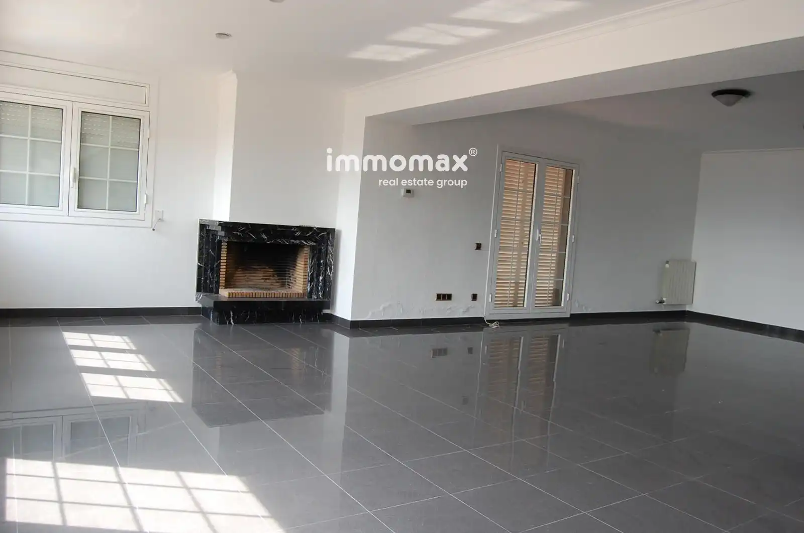 Sala d'estar de Casa o xalet en venda en Sant Boi de Llobregat amb Aire condicionat, Calefacció i Terrassa