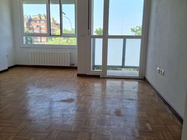 Pis amb ascensor en venda a Landaberde