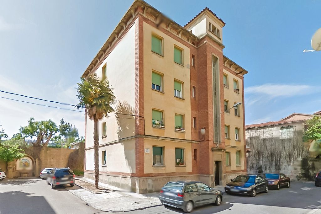 Vista exterior de Pis en venda en Manresa