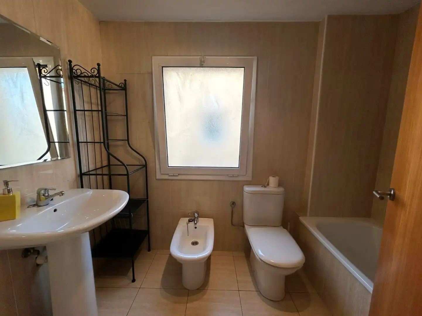 Baño de Casa adosada en venta en Empuriabrava con Aire acondicionado, Calefacción y Terraza