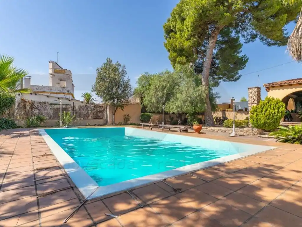 Piscina de Casa o xalet en venda en Tarragona amb Aire condicionat, Jardí privat i Terrassa
