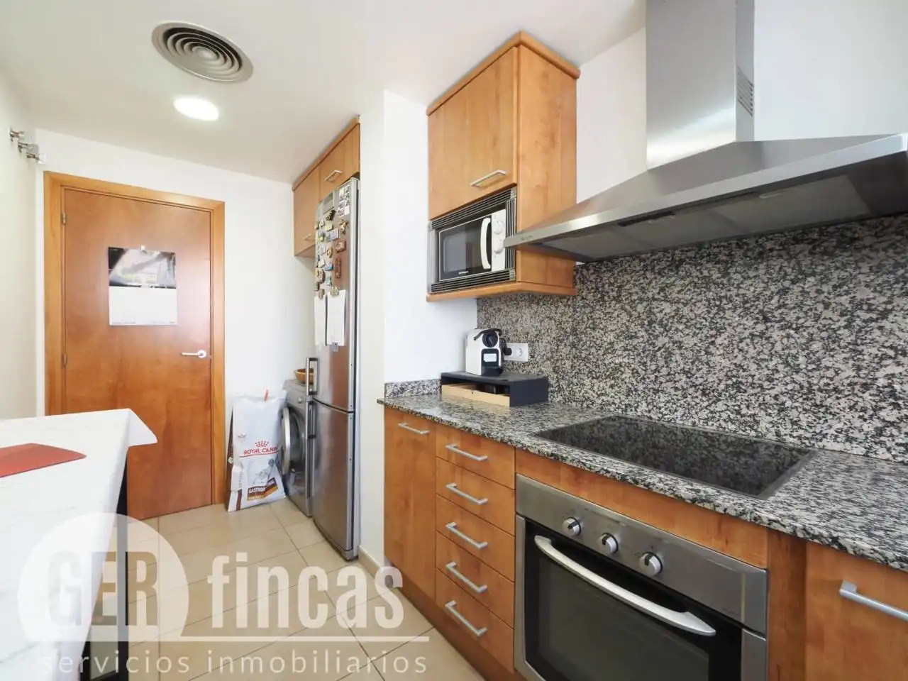 Cuina de Dúplex en venda en Terrassa amb Aire condicionat, Calefacció i Terrassa