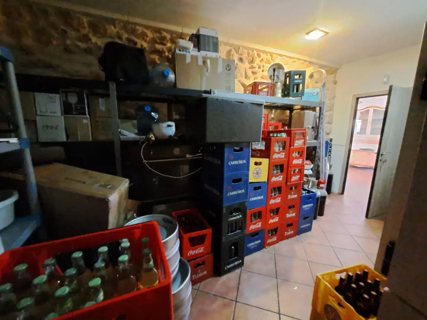 Local de alquiler en Santa María del Camí con Amueblado
