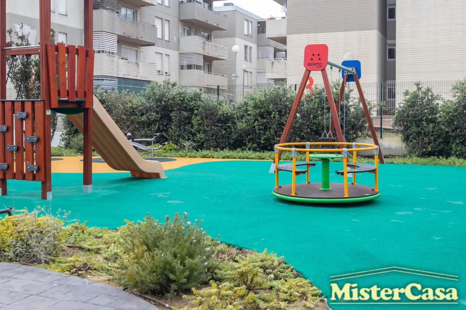 Außenansicht von Wohnung zum Verkauf in Jerez de la Frontera mit Klimaanlage, Privatgarten und Terrasse