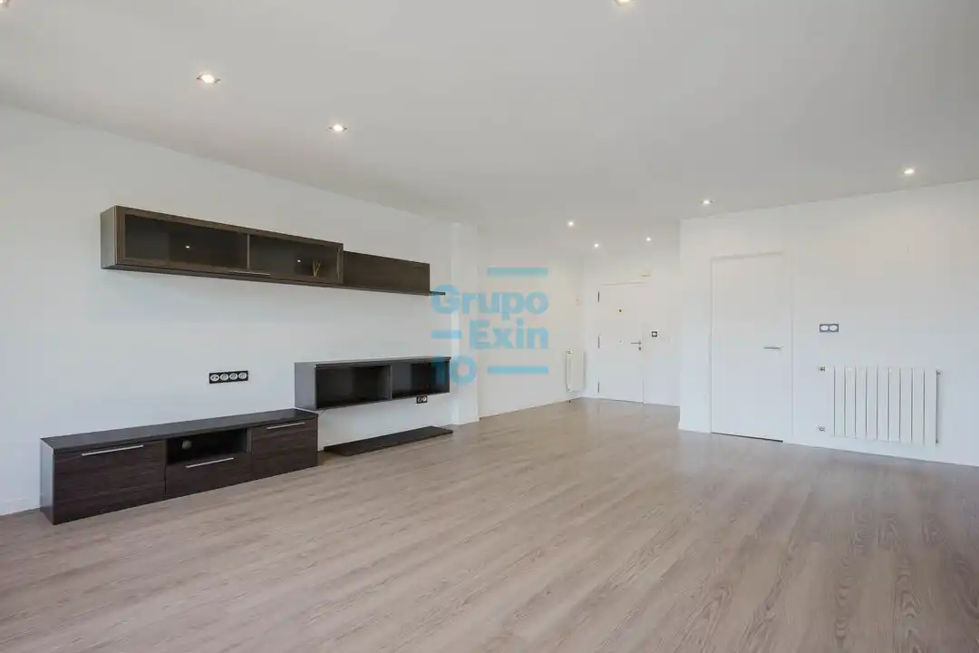 Living room of Flat for sale in Donostia - San Sebastián   with Heating and Terrace