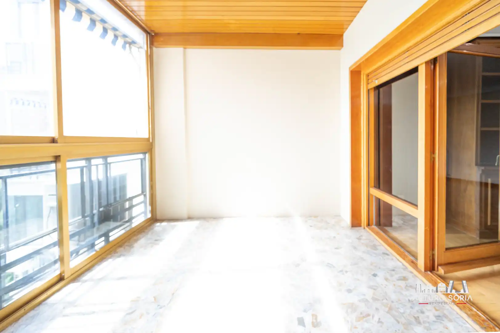 Terraza de Piso de alquiler en Madrid con Aire acondicionado y Piscina comunitaria