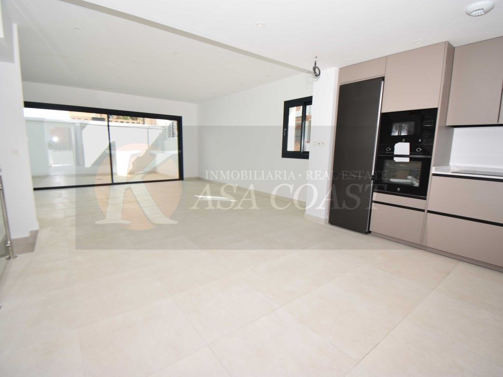 Casa adosada en venda en Mijas amb Aire condicionat i Terrassa