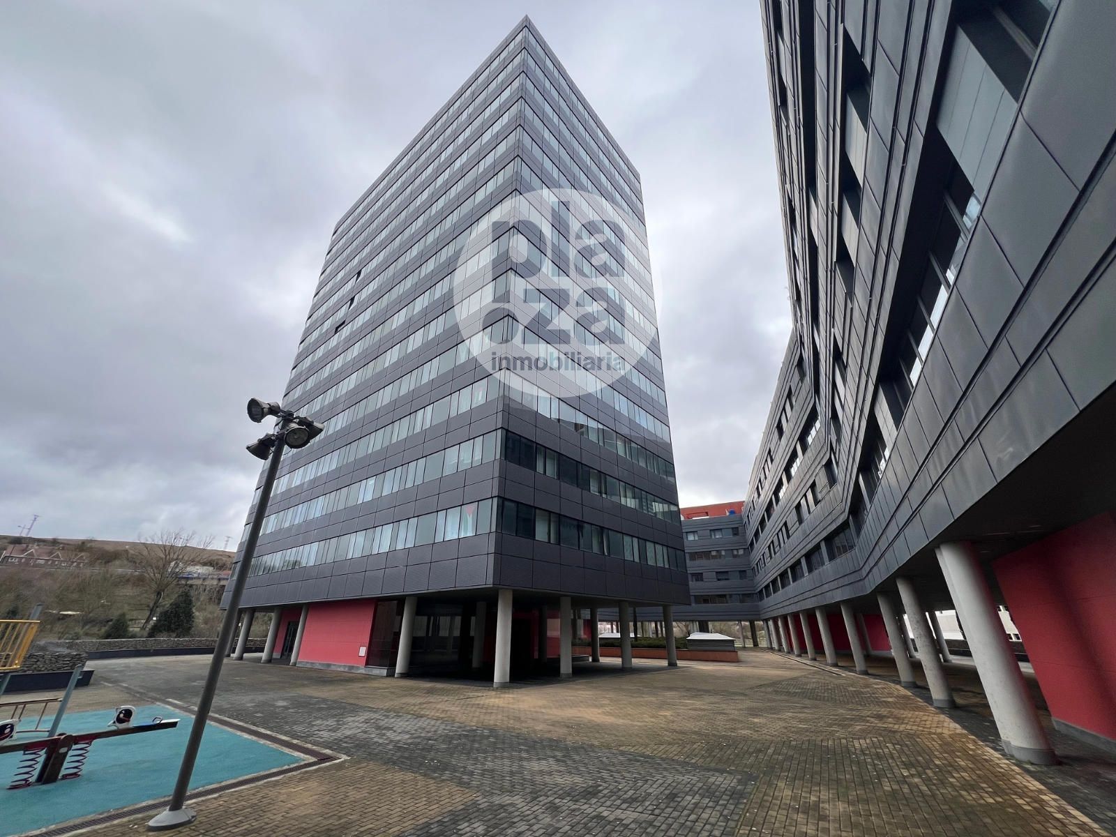 Exterior view of Flat for rent in Burgos Capital  with Heating and Storage room