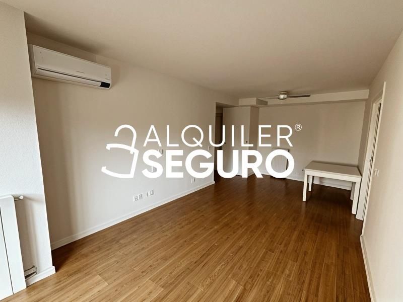 Living room of Flat to rent in Rivas-Vaciamadrid  with Air Conditioner, Heating and Swimming Pool
