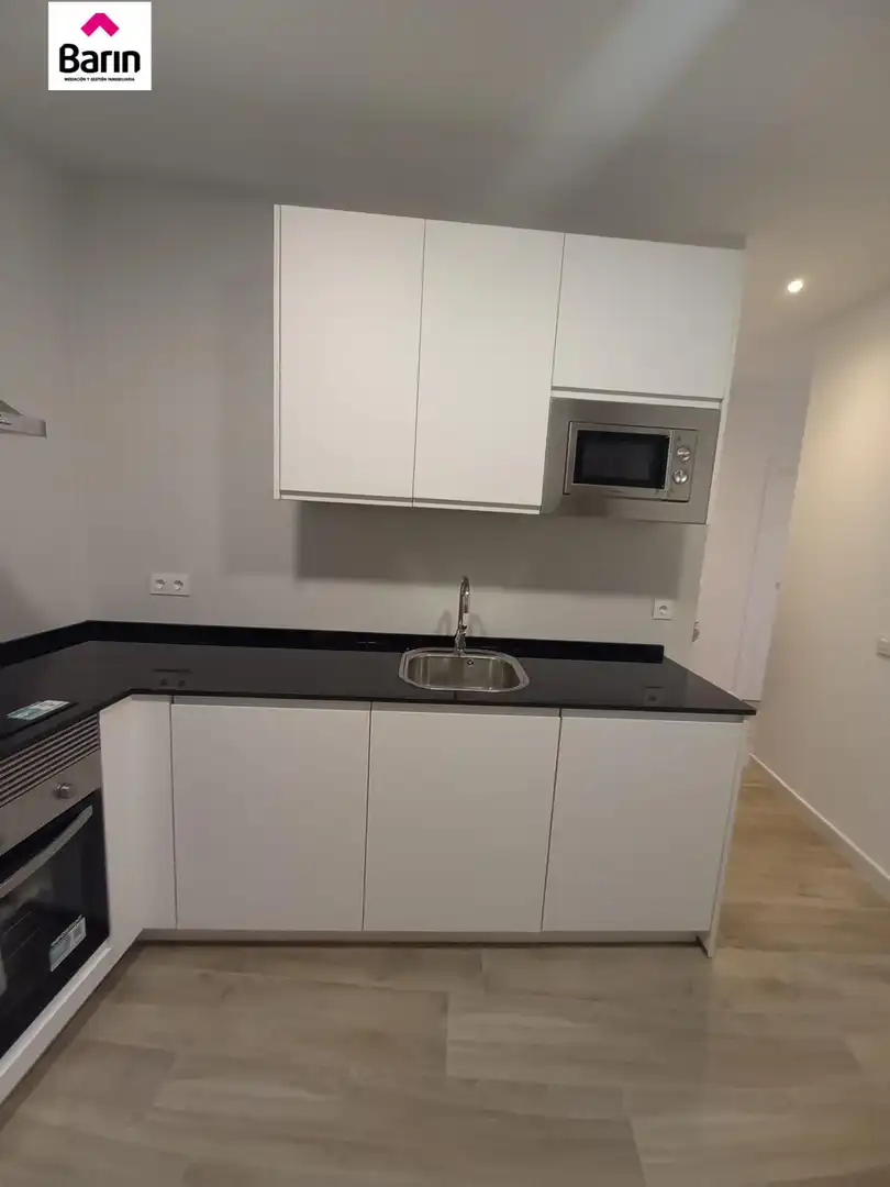 Apartamento de alquiler en Calle de Santa Isabel, Sta. Marina - San Andrés - San Pablo - San Lorenzo