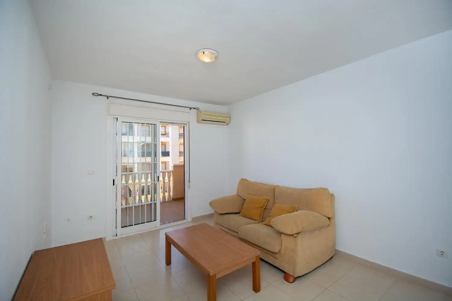 Sala de estar de Apartamento en venta en Cartagena con Aire acondicionado, Amueblado y Balcón