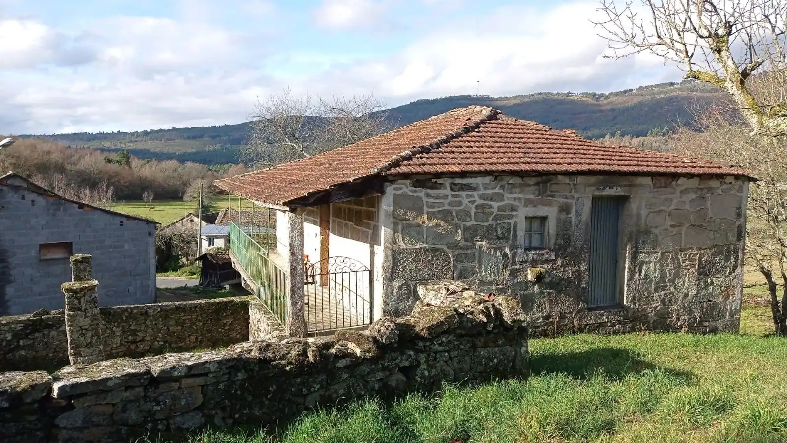 Casa amb jardí en venda a Piñor, imagen 4