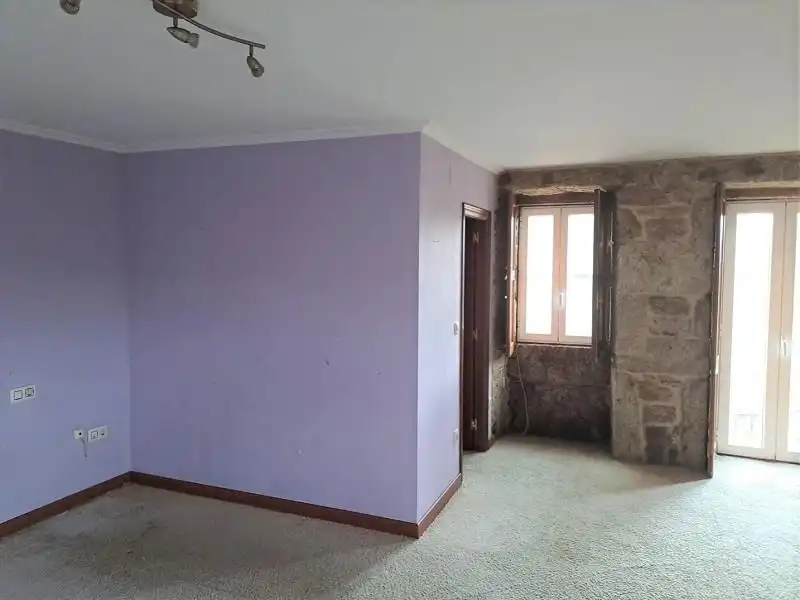 Casa adosada en venda en A Cañiza   amb Terrassa i Alarma