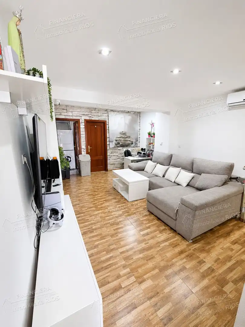 Living room of Houses for sale in Alcalá de Guadaira  with Air Conditioner and Terrace