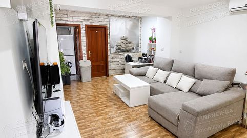 Foto 2 de Casa o chalet en venta en La Paz, Alcalá de Guadaira