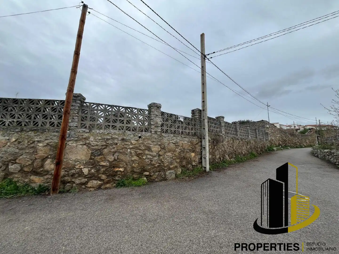 Residential for sale in Puente del Congosto