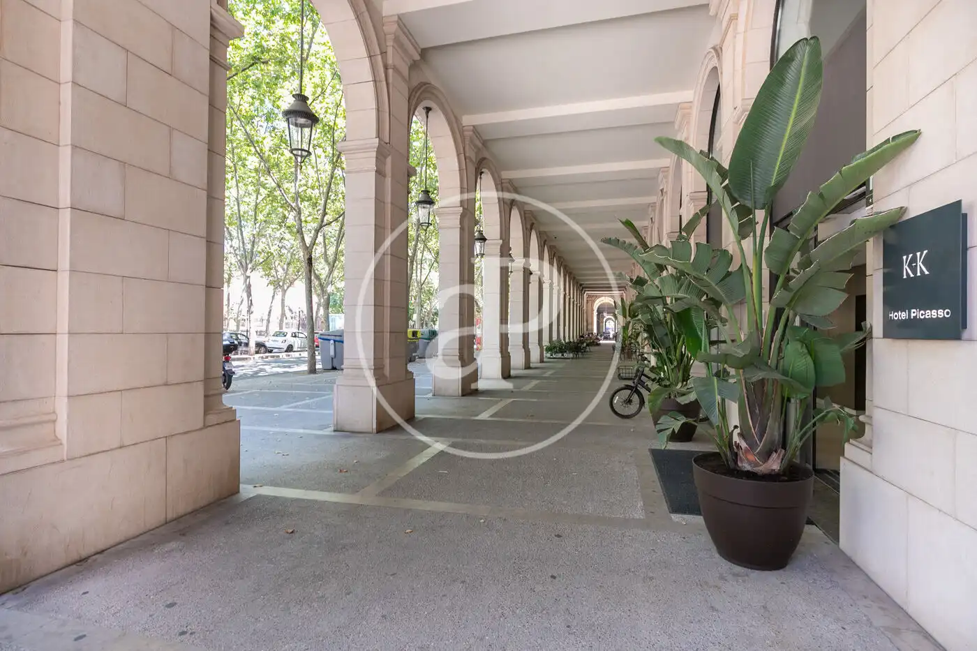 Vista exterior de Piso en venta en Barcelona con Aire acondicionado, Calefacción y Amueblado