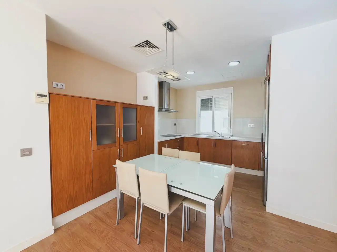 Cocina de Piso en venta en Cádiz con Aire acondicionado, Calefacción y Balcón