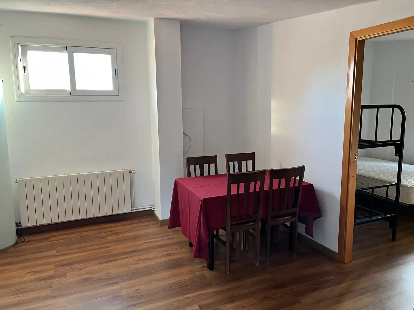 Esszimmer von Geschaftsraum zum Verkauf in Roda de Berà mit Klimaanlage, Heizung und Terrasse