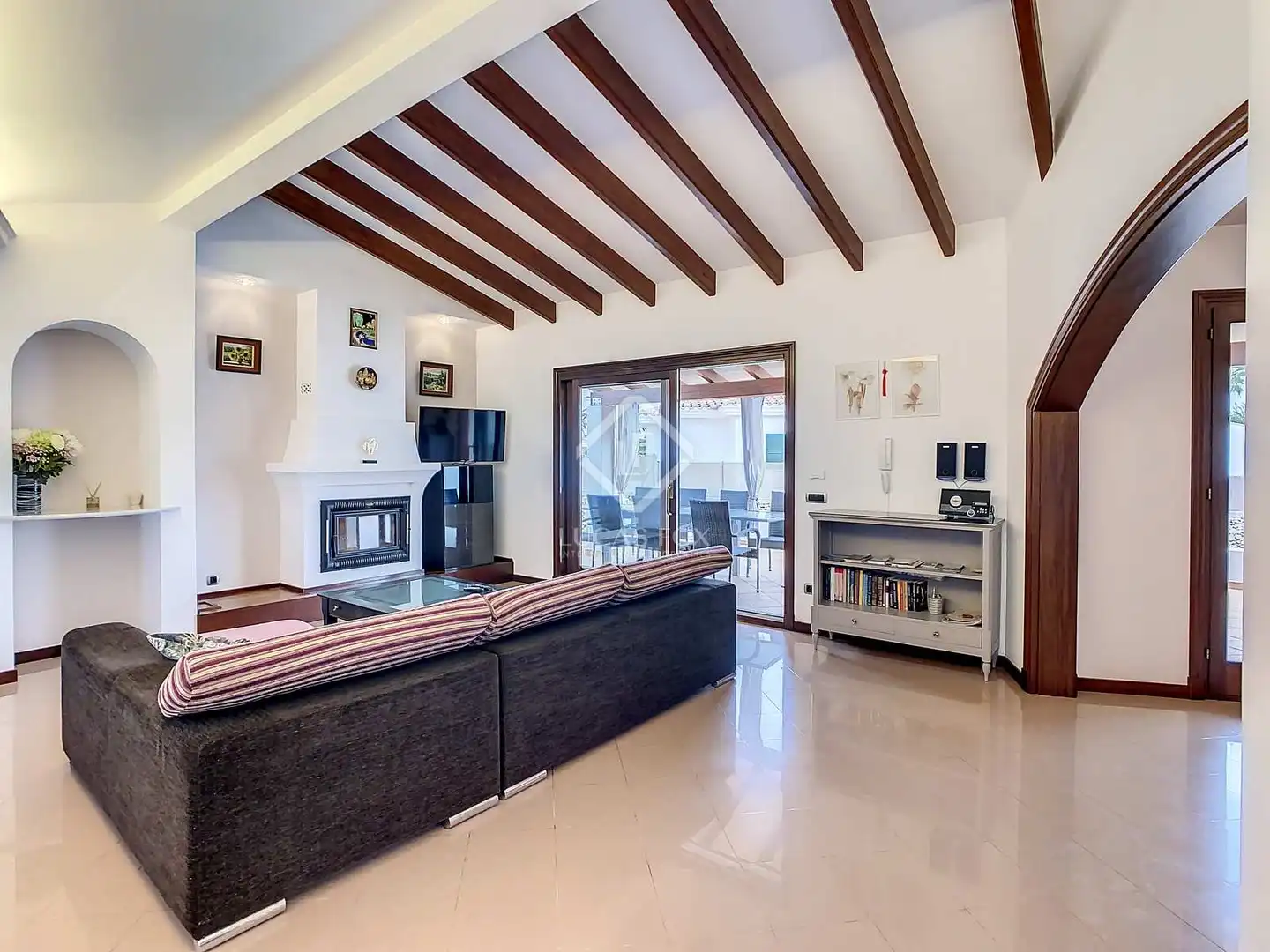 Sala d'estar de Casa o xalet en venda en Ciutadella de Menorca amb Aire condicionat, Calefacció i Jardí privat