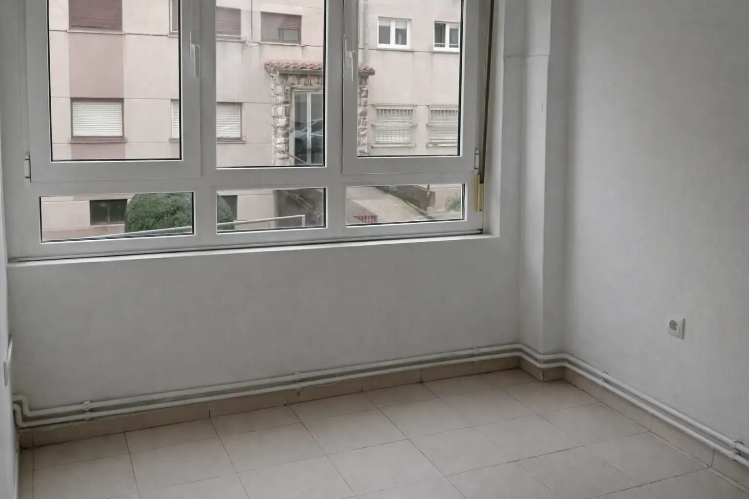 Schlafzimmer von Geschaftsraum zur Miete in Santander