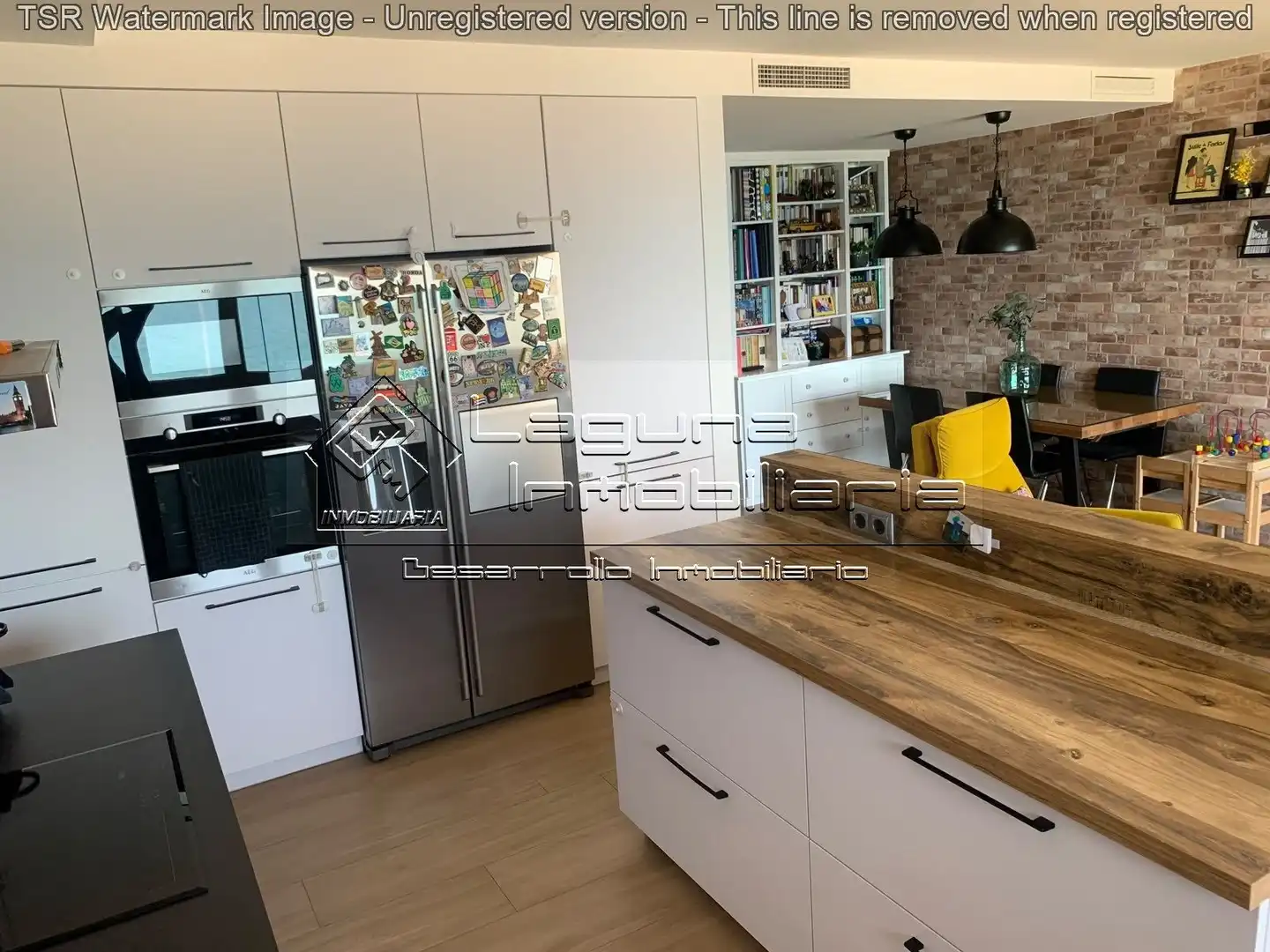 Küche von Wohnung zum Verkauf in Cádiz mit Klimaanlage, Terrasse und Abstellraum