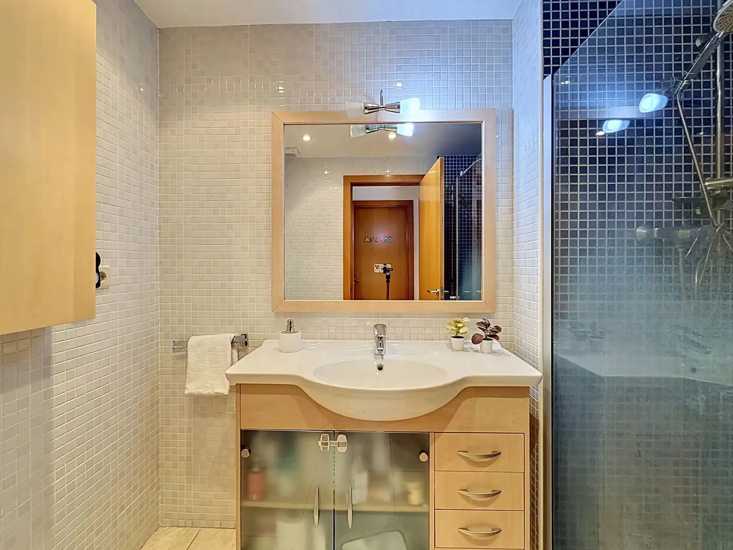 Baño de Dúplex en venta en Montornès del Vallès con Aire acondicionado, Calefacción y Terraza