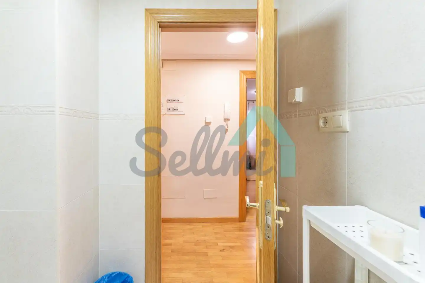Flat for rent in Oviedo   with Heating, Parquet flooring and Furnished