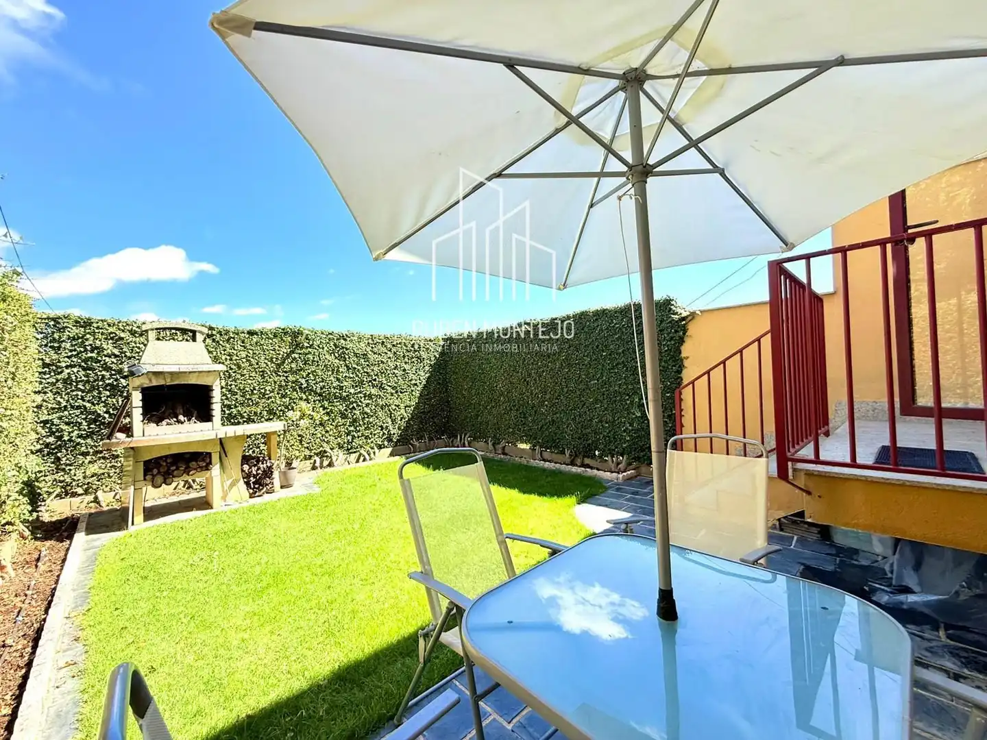 Jardín de Casa adosada en venta en Galindo y Perahuy con Calefacción, Jardín privado y Terraza