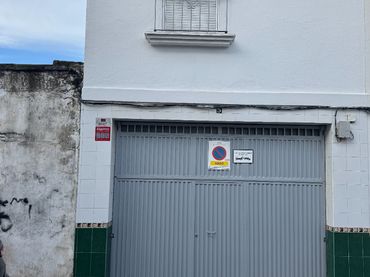 House for sale in Calle Torreperogil 5