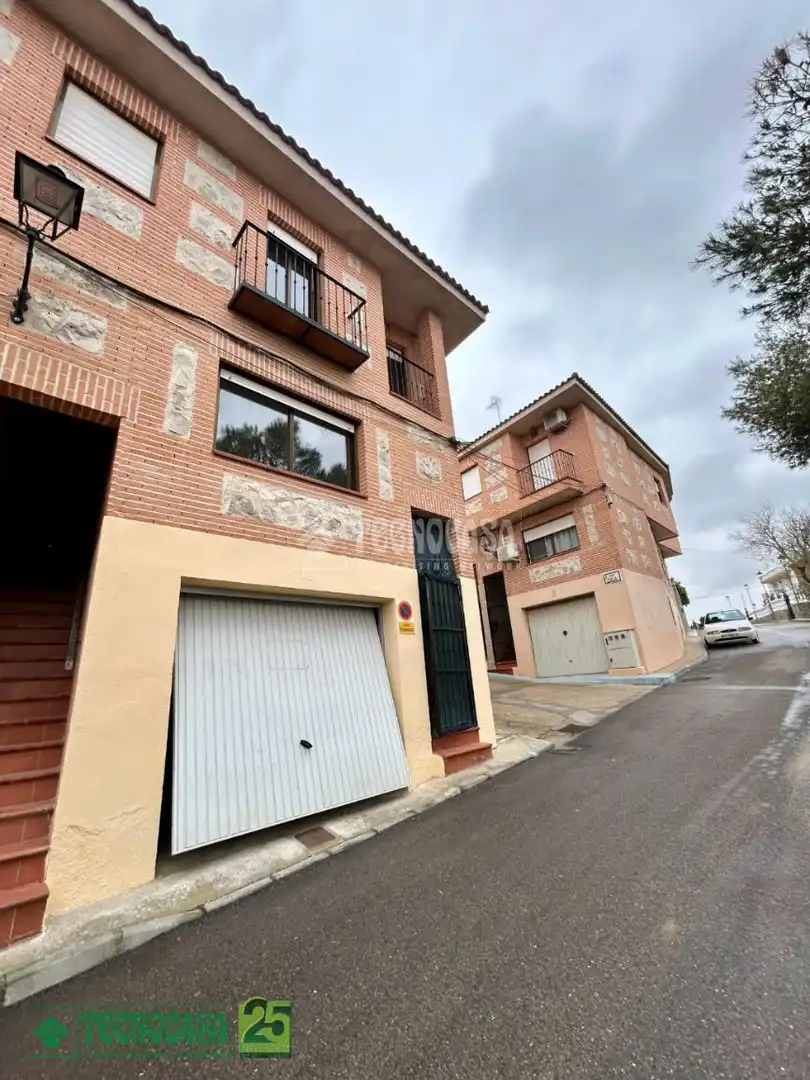 Casa adosada en venda a C. Cela, Huerta de Valdecarábanos