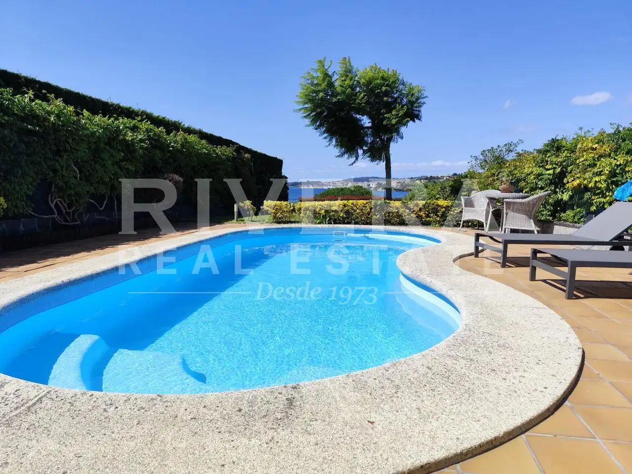Swimming pool of Detached homes for sale in Sanxenxo  with Heating, Private garden and Terrace
