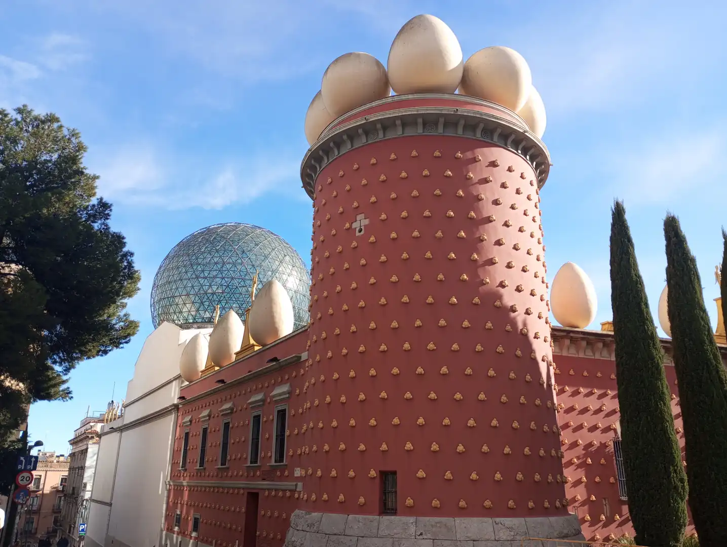 Vista exterior de Piso en venta en Figueres con Calefacción, Trastero y Horno