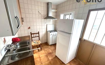 Cuina de Casa o xalet en venda en Villaviciosa de Córdoba