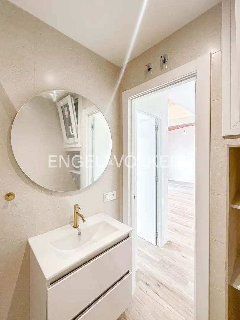 Baño de Apartamento en venta en Premià de Mar con Aire acondicionado, Calefacción y Parquet